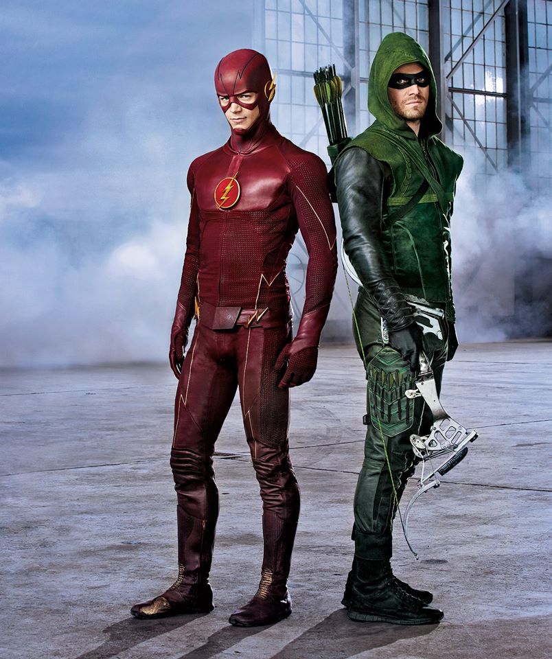 ‘The Flash’ and ‘Arrow’ TV Guide Photoshoot – We Geek Girls