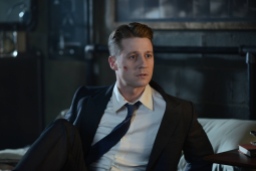 GOTHAM: L-R: Ben McKenzie in the “Rise of the Villains: Worse Than A Crime” episode of GOTHAM airing Monday, Nov. 30 (8:00-9:00 PM ET/PT) on FOX. ©2015 Fox Broadcasting Co. Cr: Nicole Rivelli/ FOX